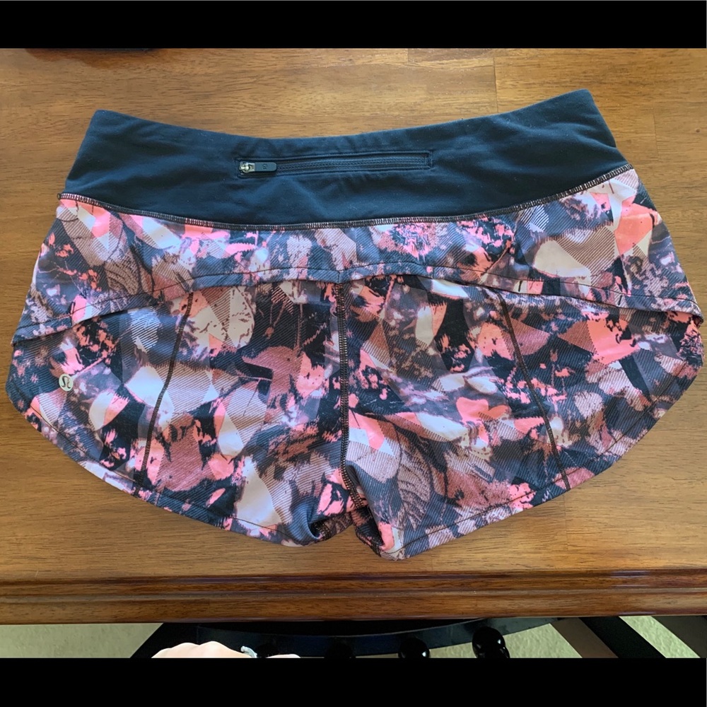 Lululemon Speed Shorts 2.5”